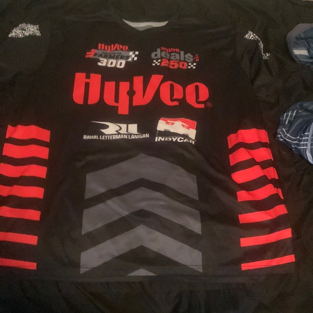 Limited addition hyvee shirt